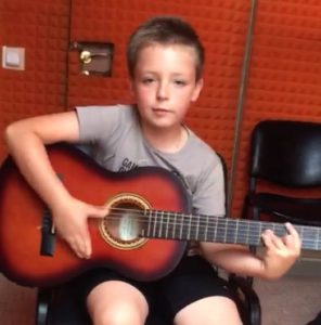 Святослав Федоров, 8 лет — «Сам я играю во все что покупаю»